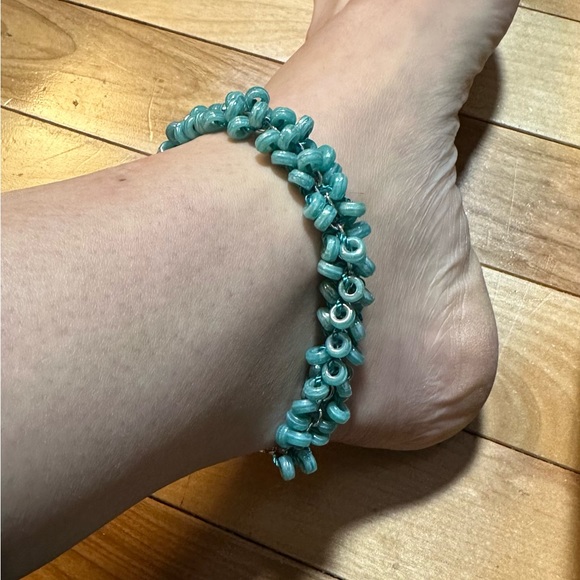 Glass hoop bracelet - Picture 8 of 8